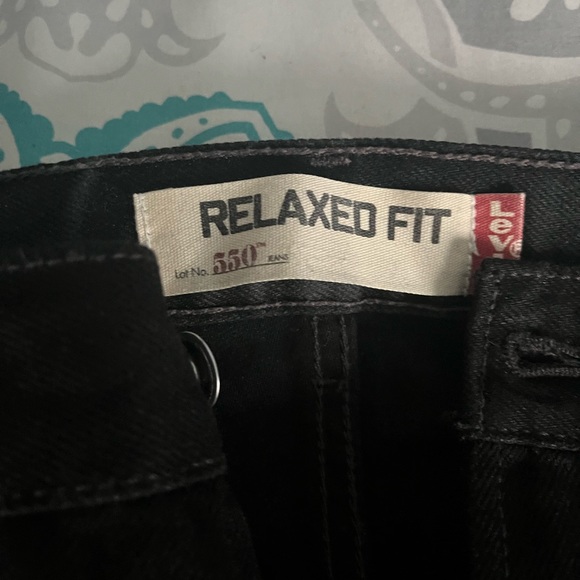 Men’s Black Jeans Levi’s 550 - Picture 2 of 4